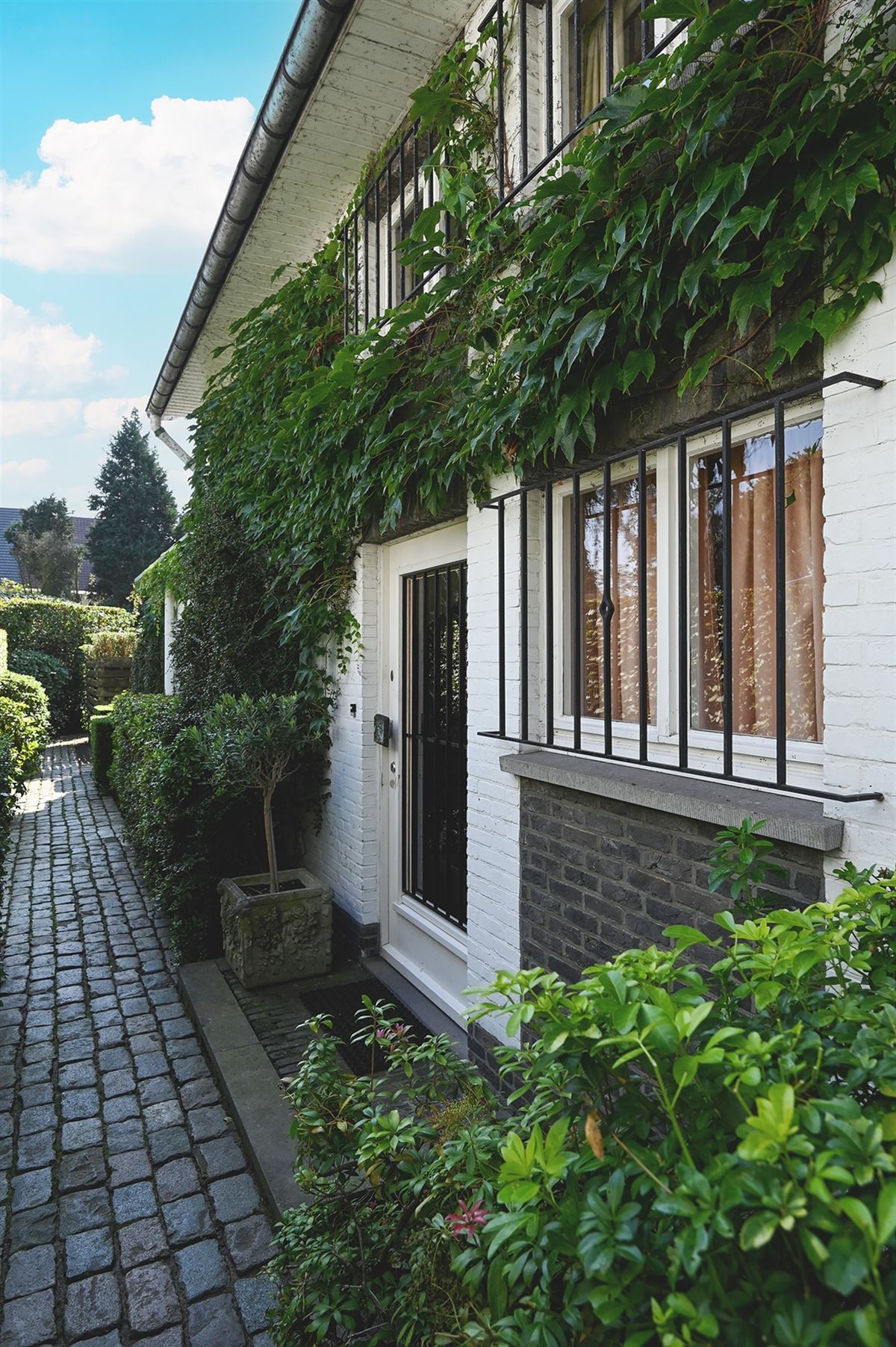 Villa met veel potentieel op een toplocatie te Ekeren foto 30