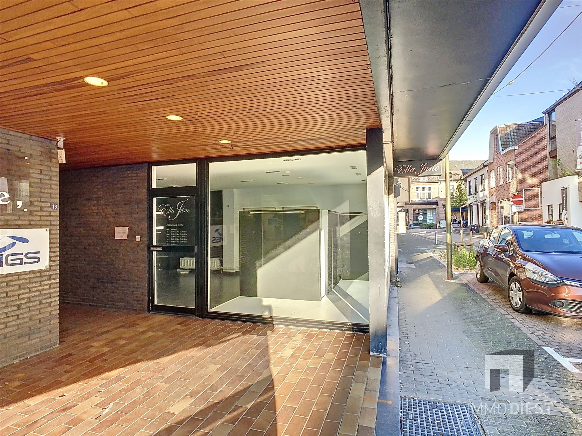 2 Handelspanden met verbinding samen 250m2 foto 2