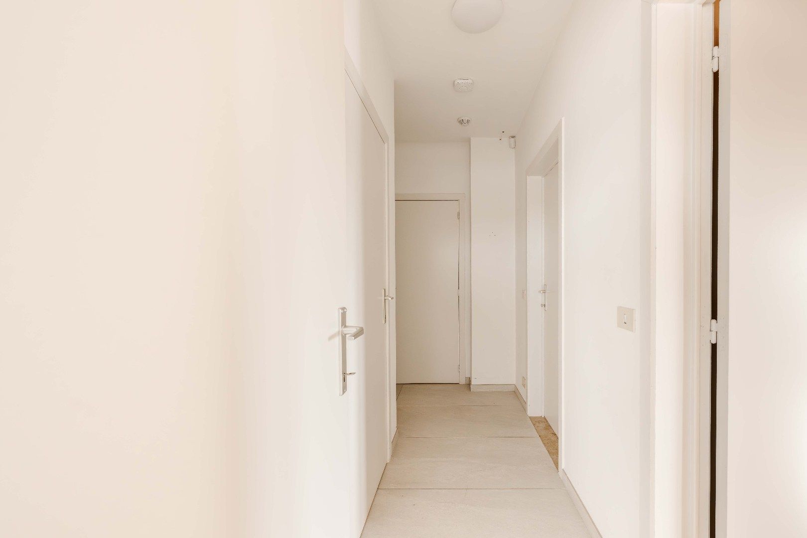 INSTAPKLAAR PENTHOUSE (114 m²) MET 2 SLKS IN HARTJE AALTER foto 6