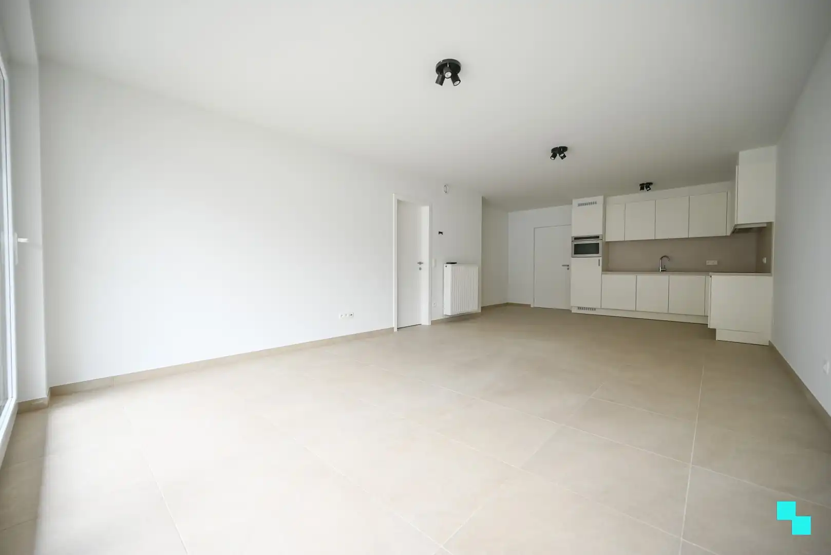 Energiezuinig tweeslaapkamer appartement met tuin te Izegem foto 6