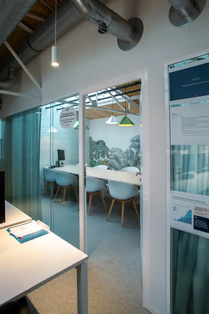 Kantoren in business center WATT Factory foto 15