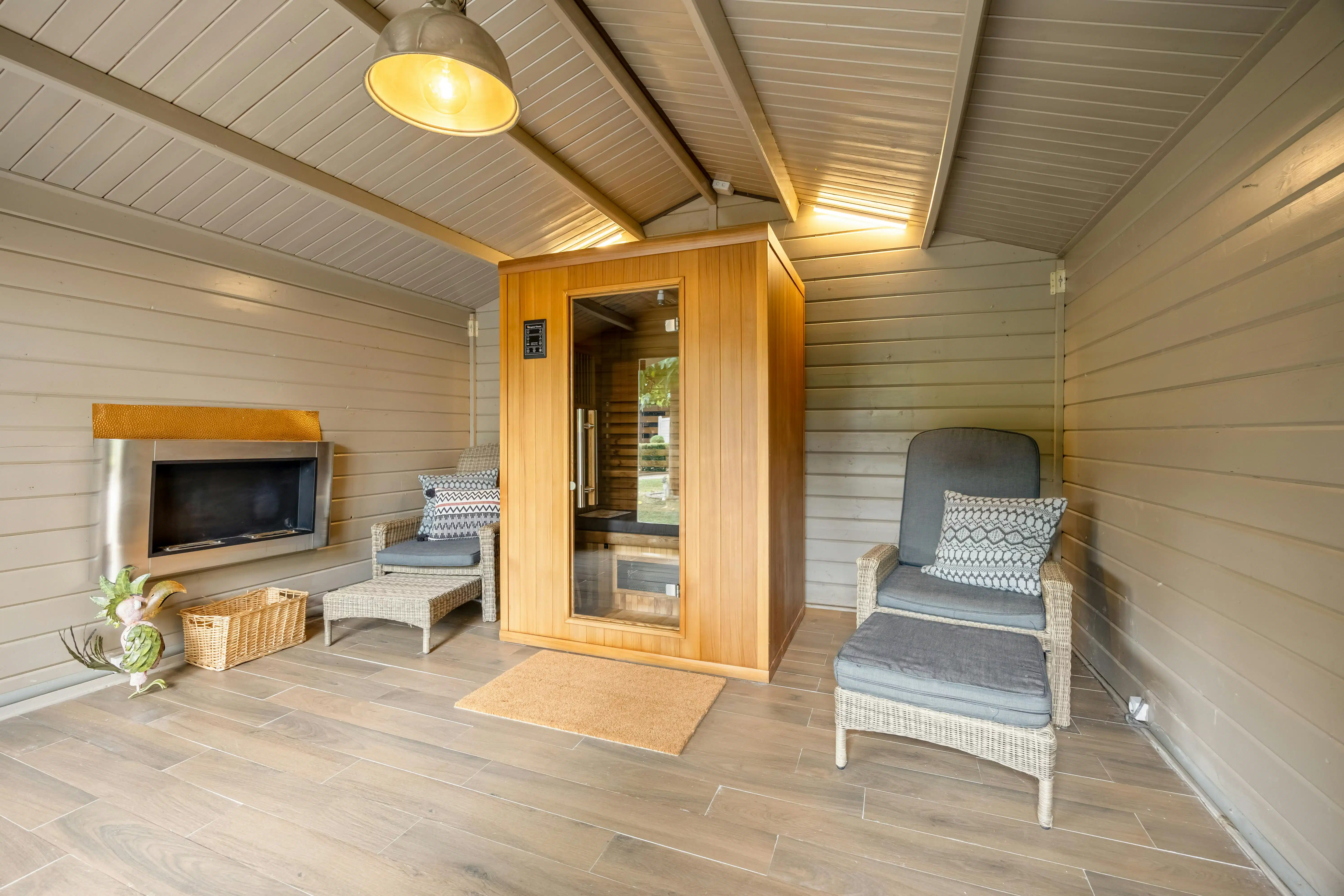 Uitzonderlijke villa met praktijk op toplocatie in Hasselt foto 32