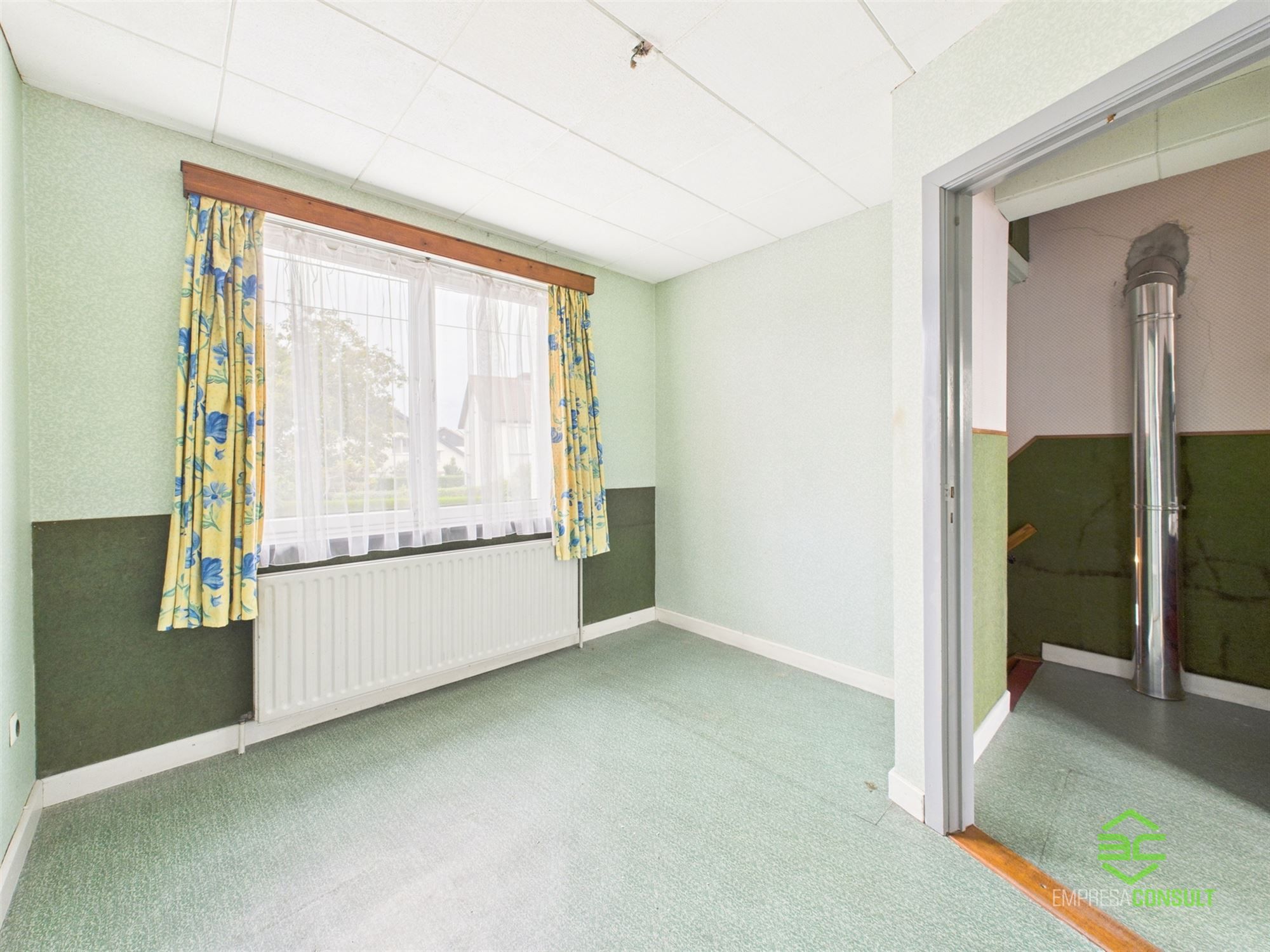 Op te frissen gezinswoning op een rustige locatie! foto 13
