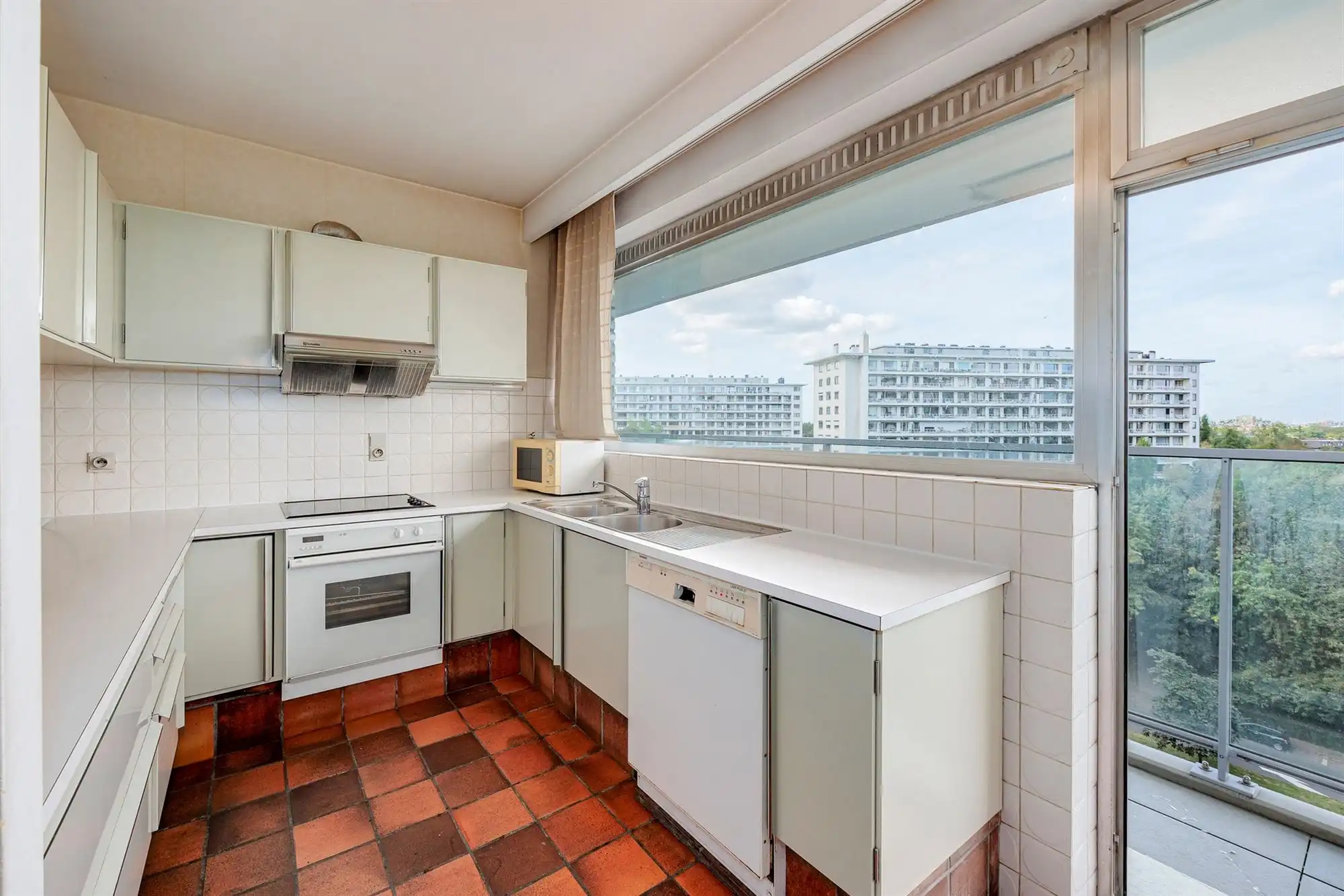 Ruim appartement met 3 slpks, 2 terrassen en garagebox foto 22