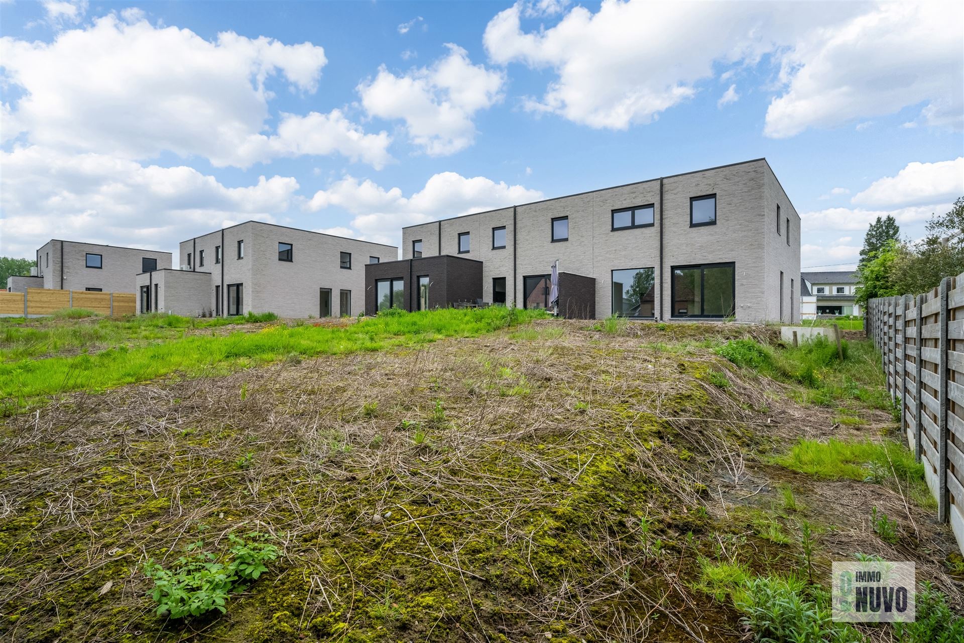 Magnifieke nieuwbouwwoning in kleinschalige verkaveling foto 2