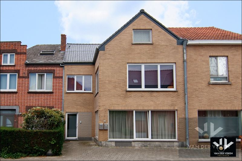 ()=>{if(producerUpdateValueVersion(node),producerAccessed(node),node.value===ERRORED)throw node.error;return node.value} Rijkelstraat 9a/1 - 3500 Hasselt