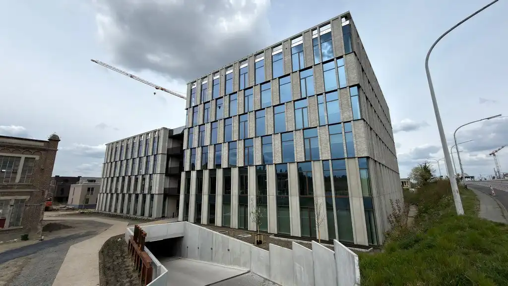 Nieuwbouw kantoren te huur in gebouw Innovation te Mechelen foto 21