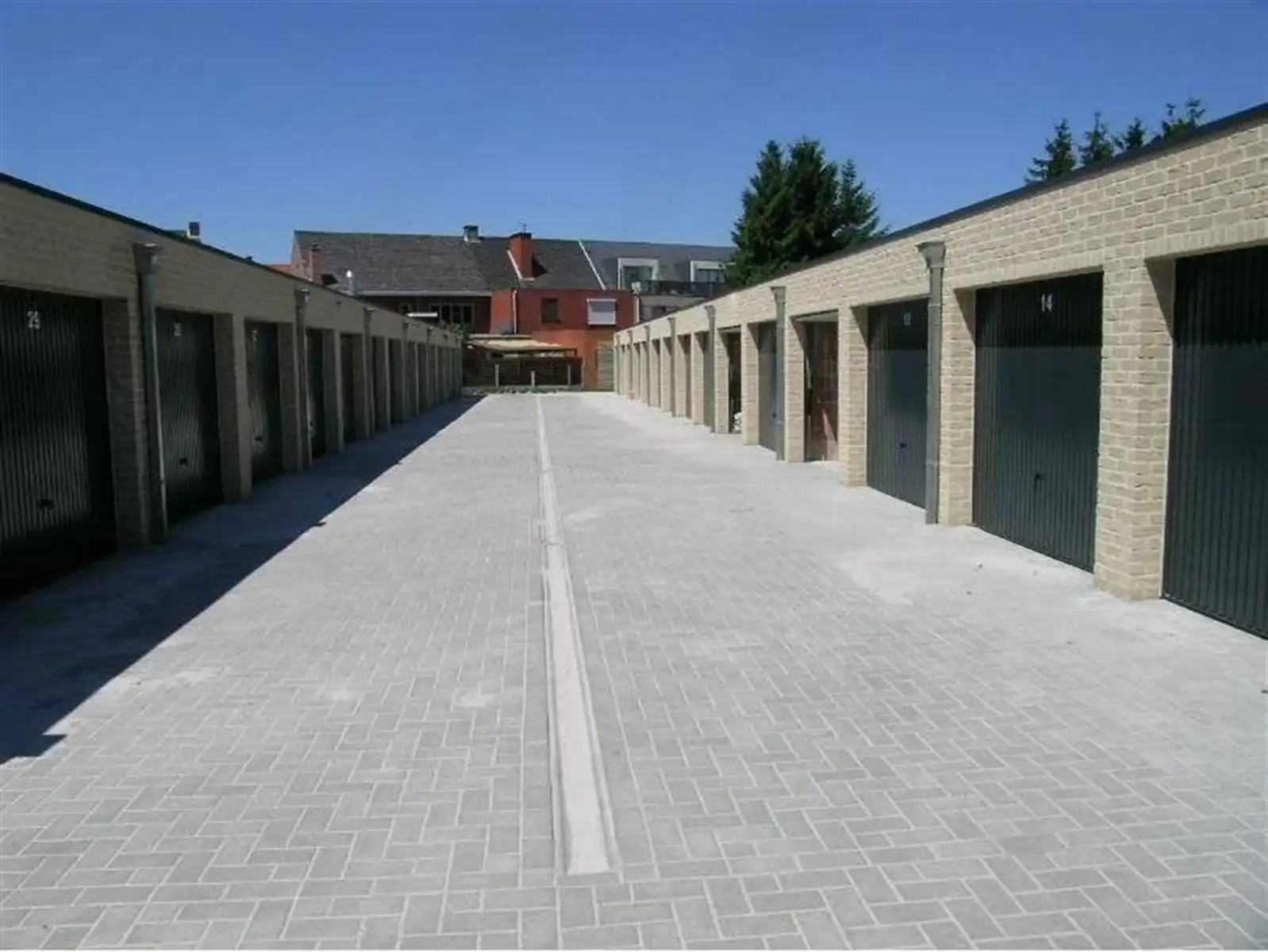 Garage nr. 3. foto 3