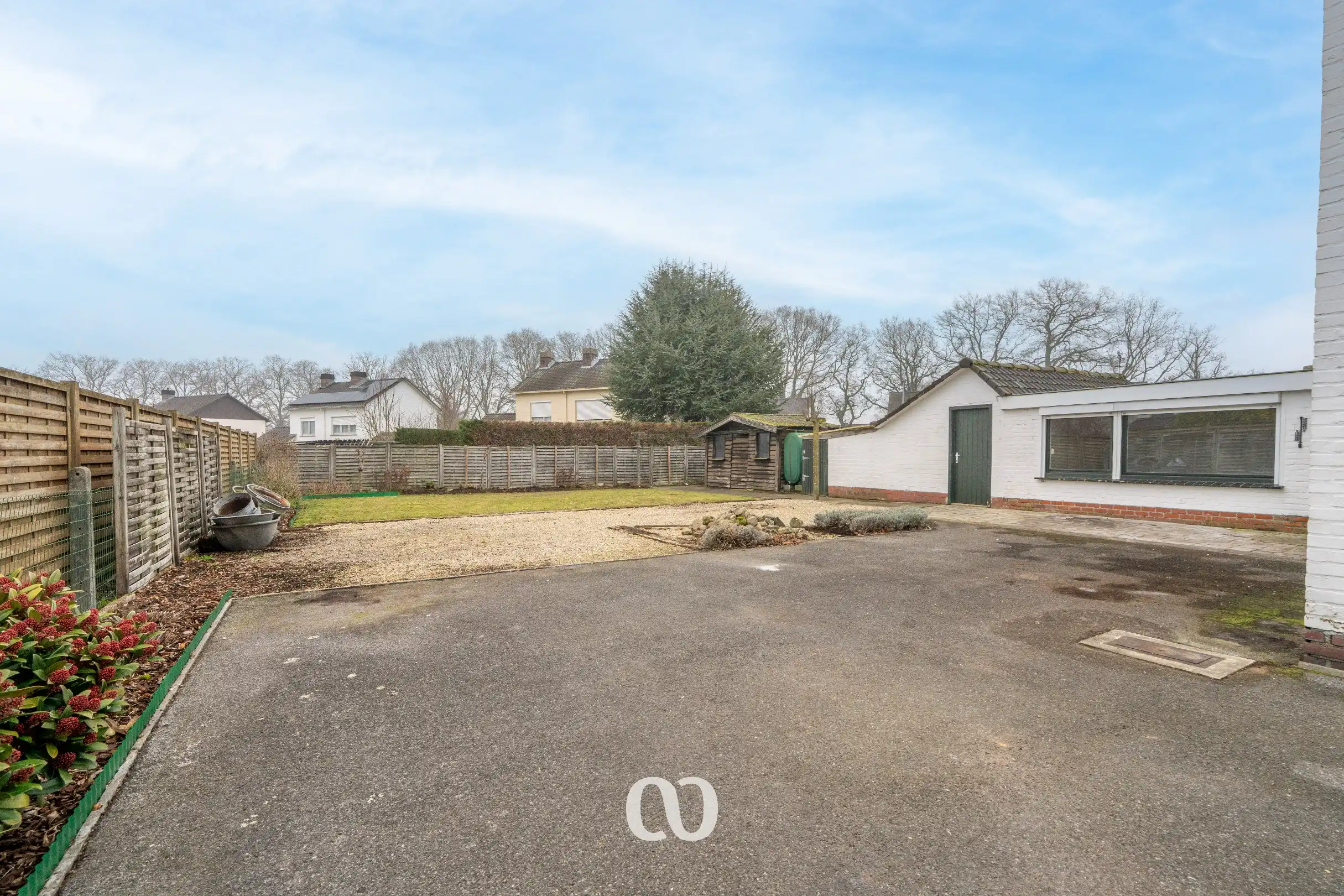 Gezellige gezinswoning met 4 slaapkamers in het landelijke Lozer foto 14