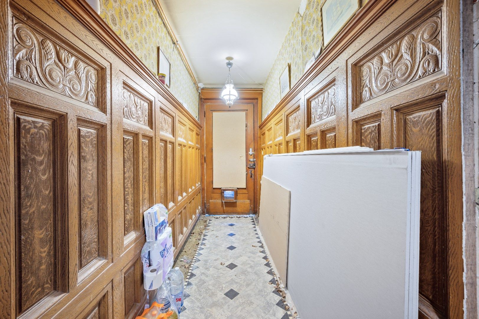 Centraal gelegen gezinswoning met 6 slaapkamers foto 4