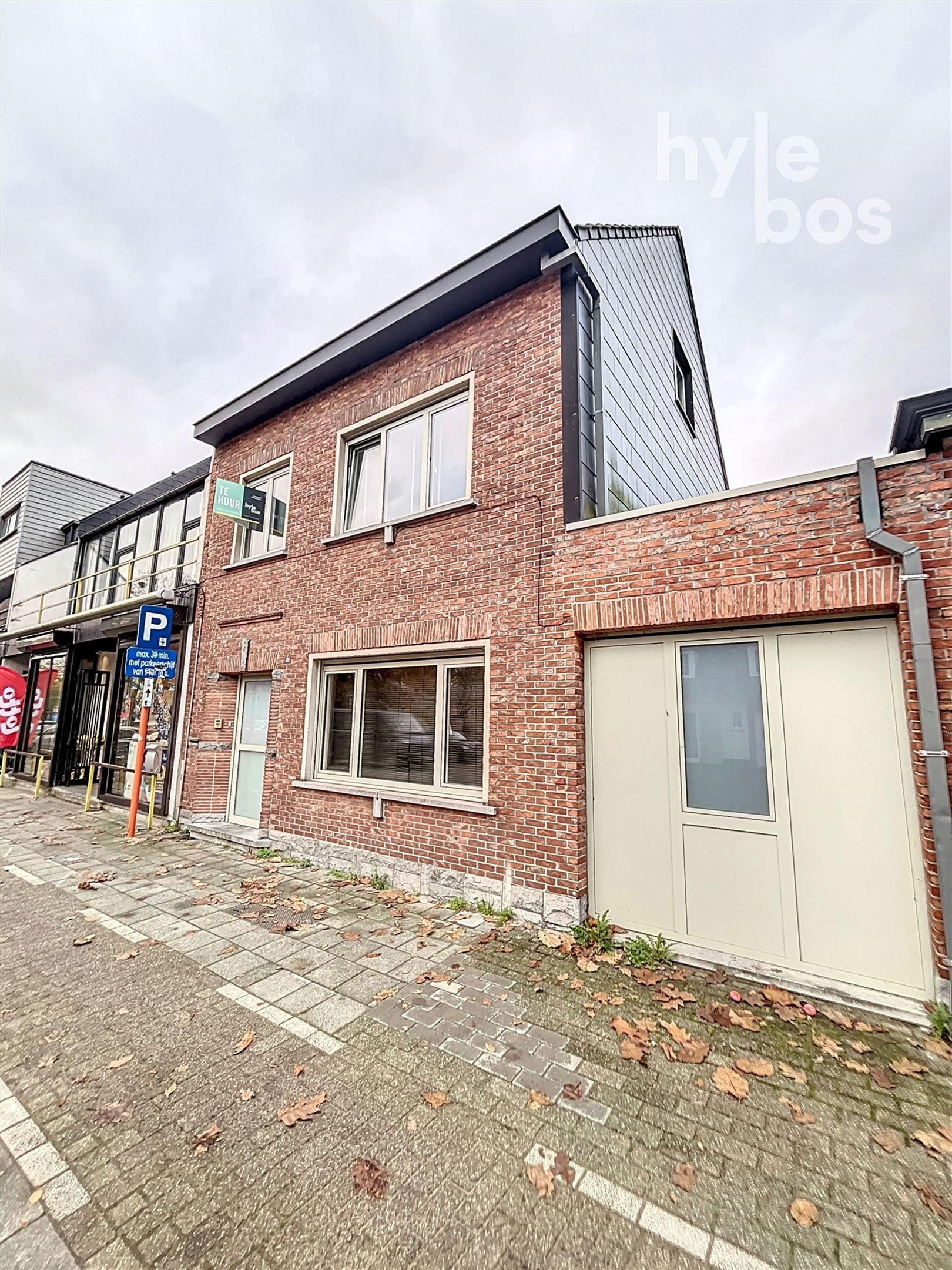 Gezellige moderne woning in dorpskern foto {{pictureIndex}}