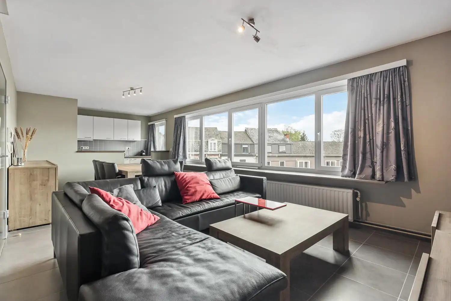 Appartement met 2 slpkrs in centrum Hombeek foto 6