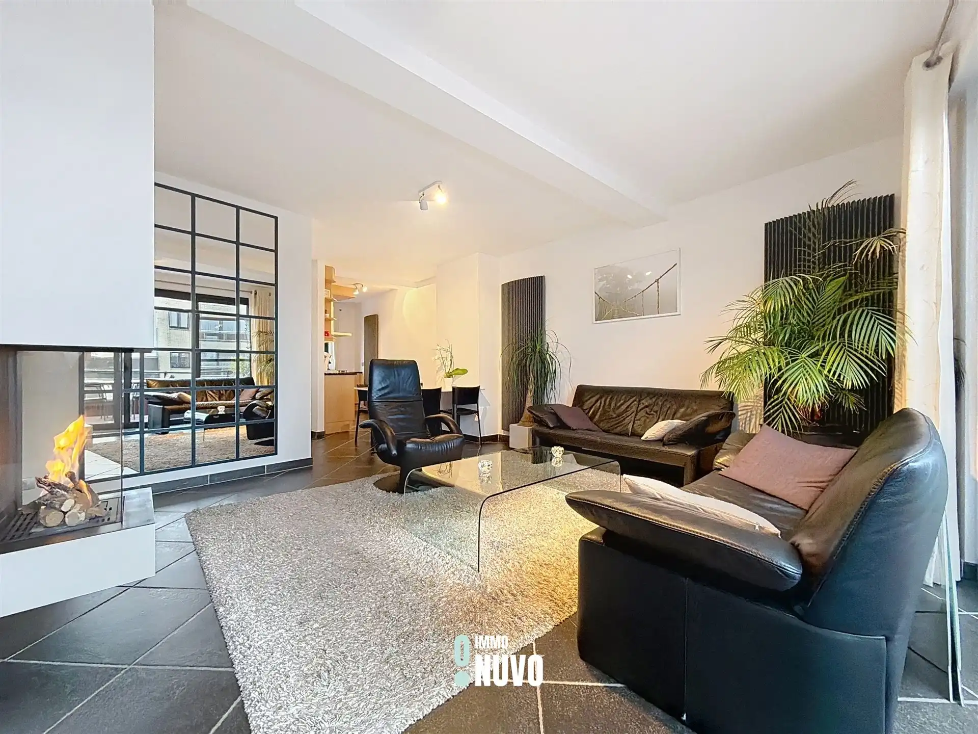 Duplex/Penthouse foto {{pictureIndex}}