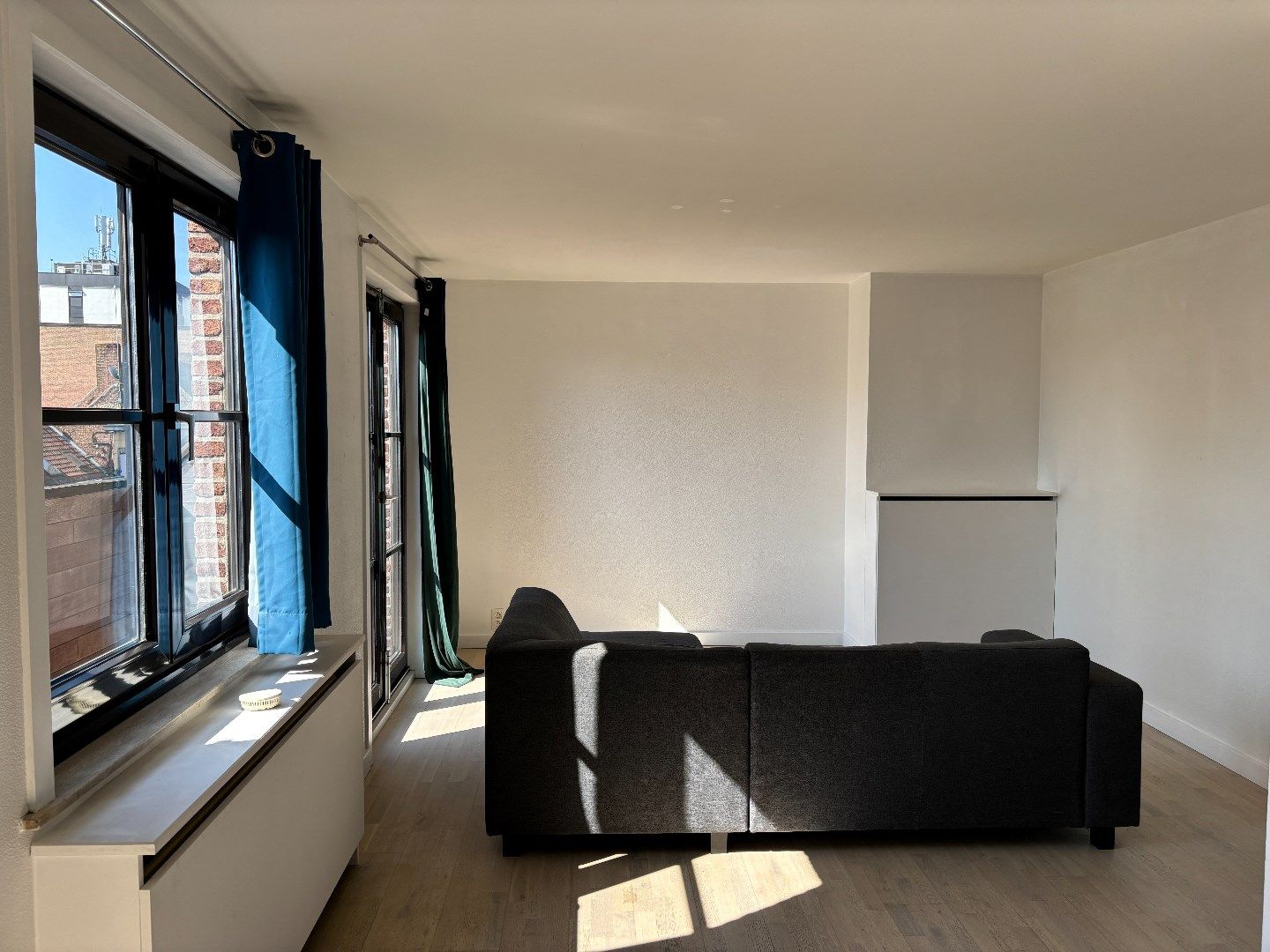 Gezellig appartement met 2 slaapkamers en terras! foto 4