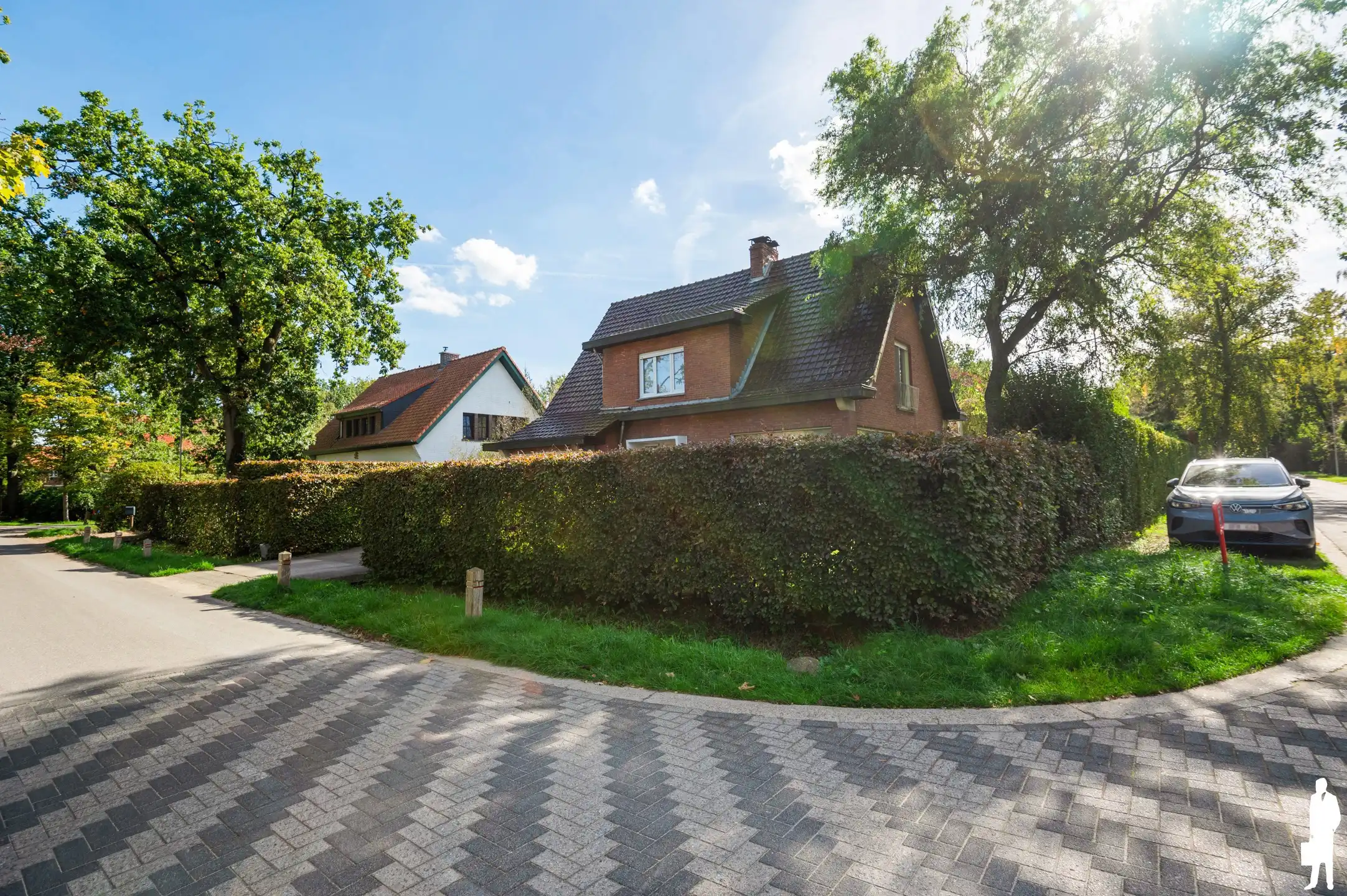Karaktervolle vrijstaande woning met 3 slaapkamers, veranda en prachtig aangelegde tuin op toplocatie aan de Kalmthoutse Heide foto 29