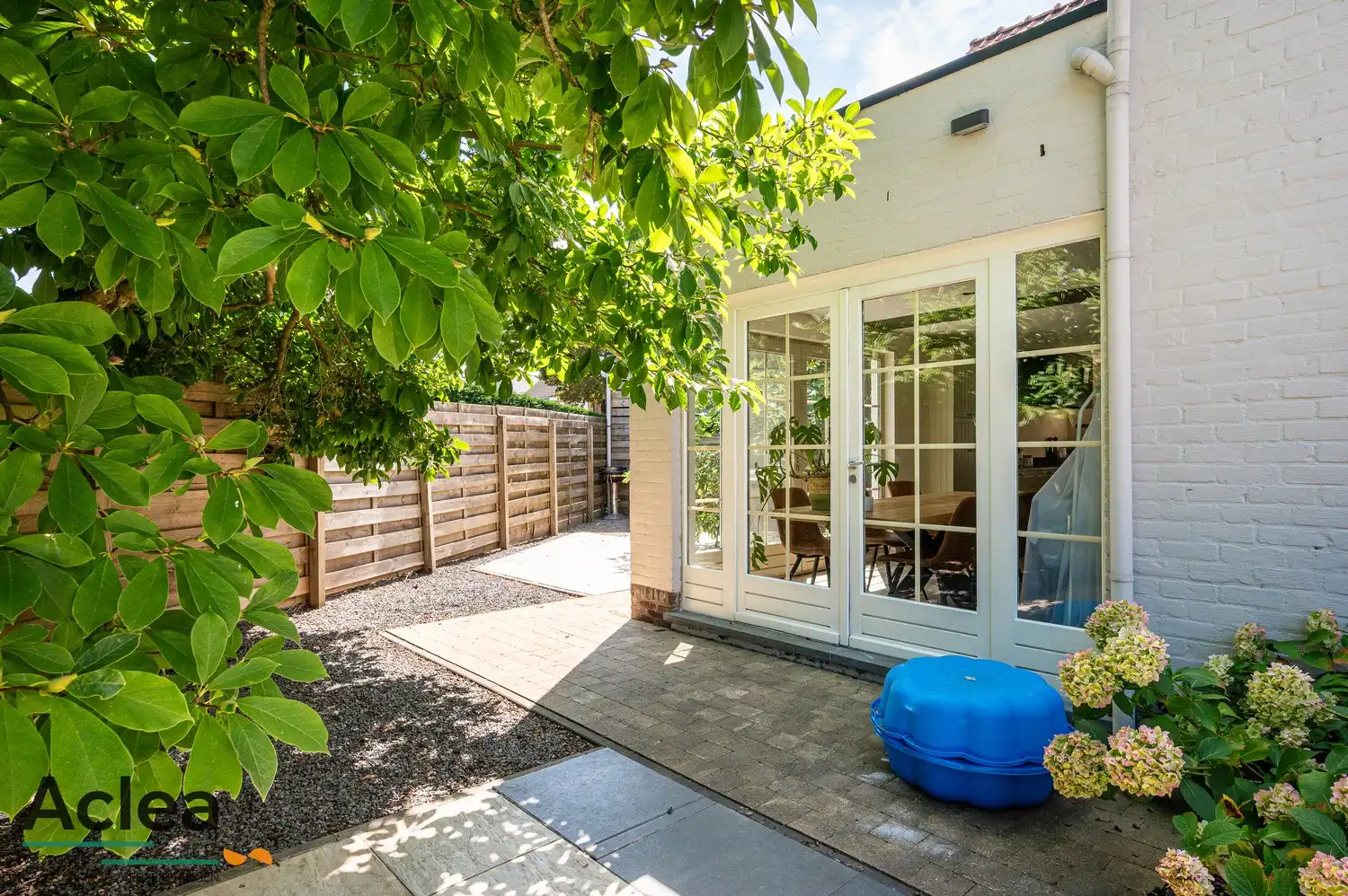 Knappe vrijstaande woning op ruim perceel foto 34