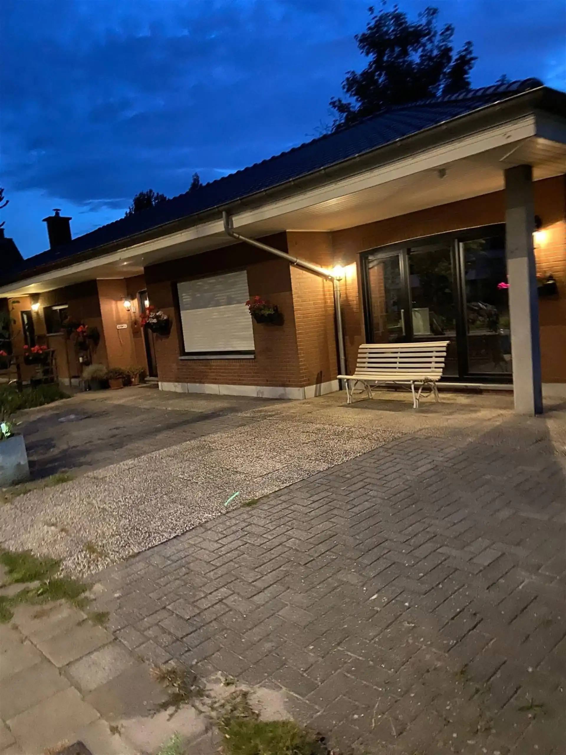 Knappe energiezuinige gelijkvloerse villa  foto 31
