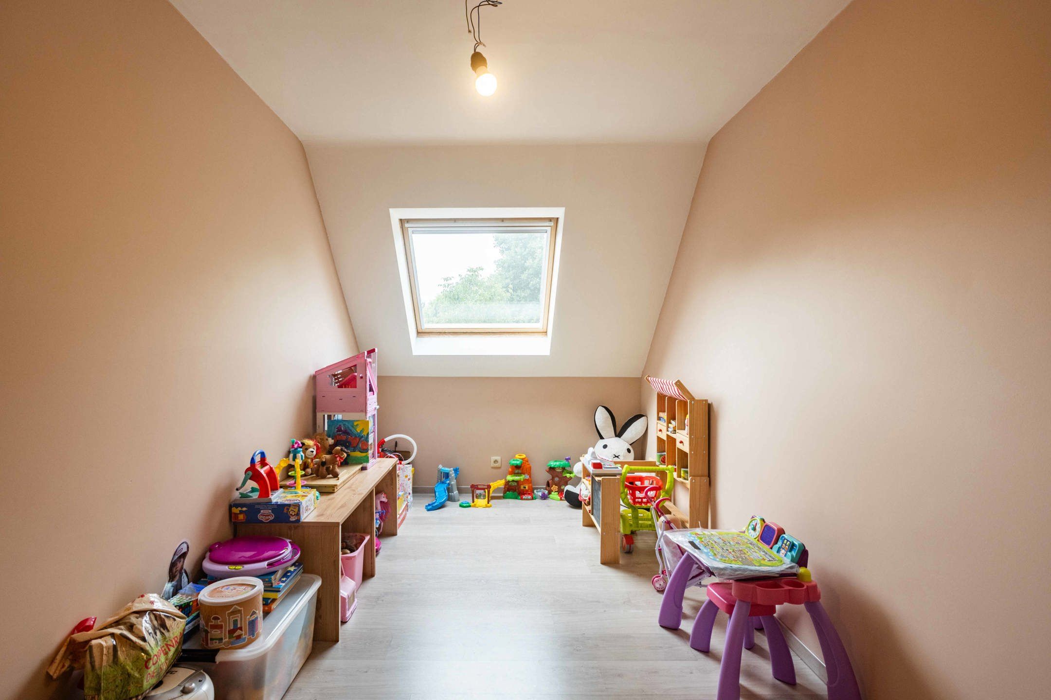 Energiezuinige woning met tuin & garage op toplocatie foto 17