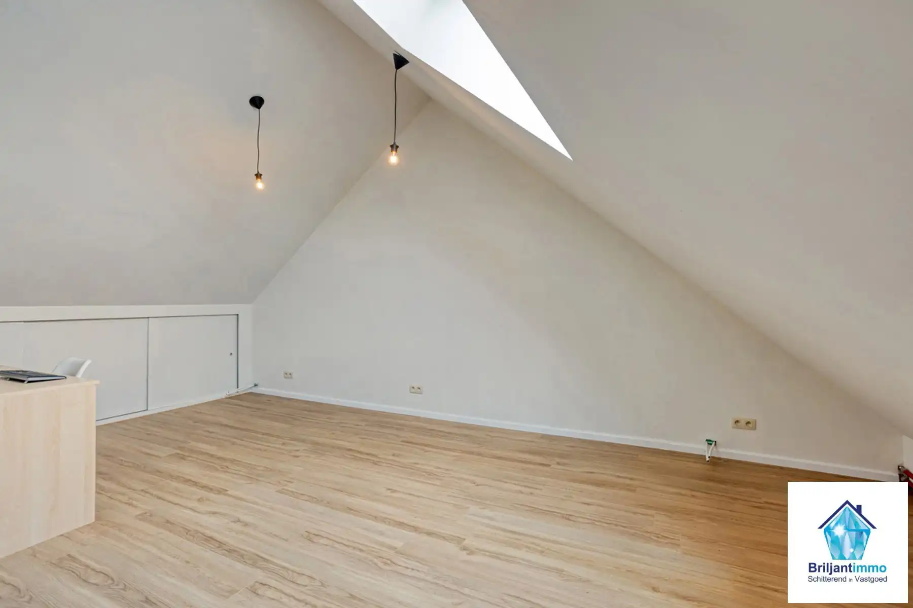 Ruime open bebouwing met tal van troeven in Elewijt centrum foto 28