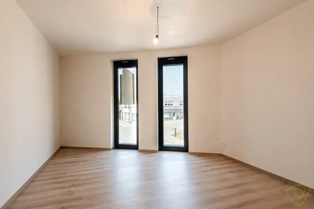 Nieuwbouw duplexappartement te koop in het centrum van Boekhoute foto 9