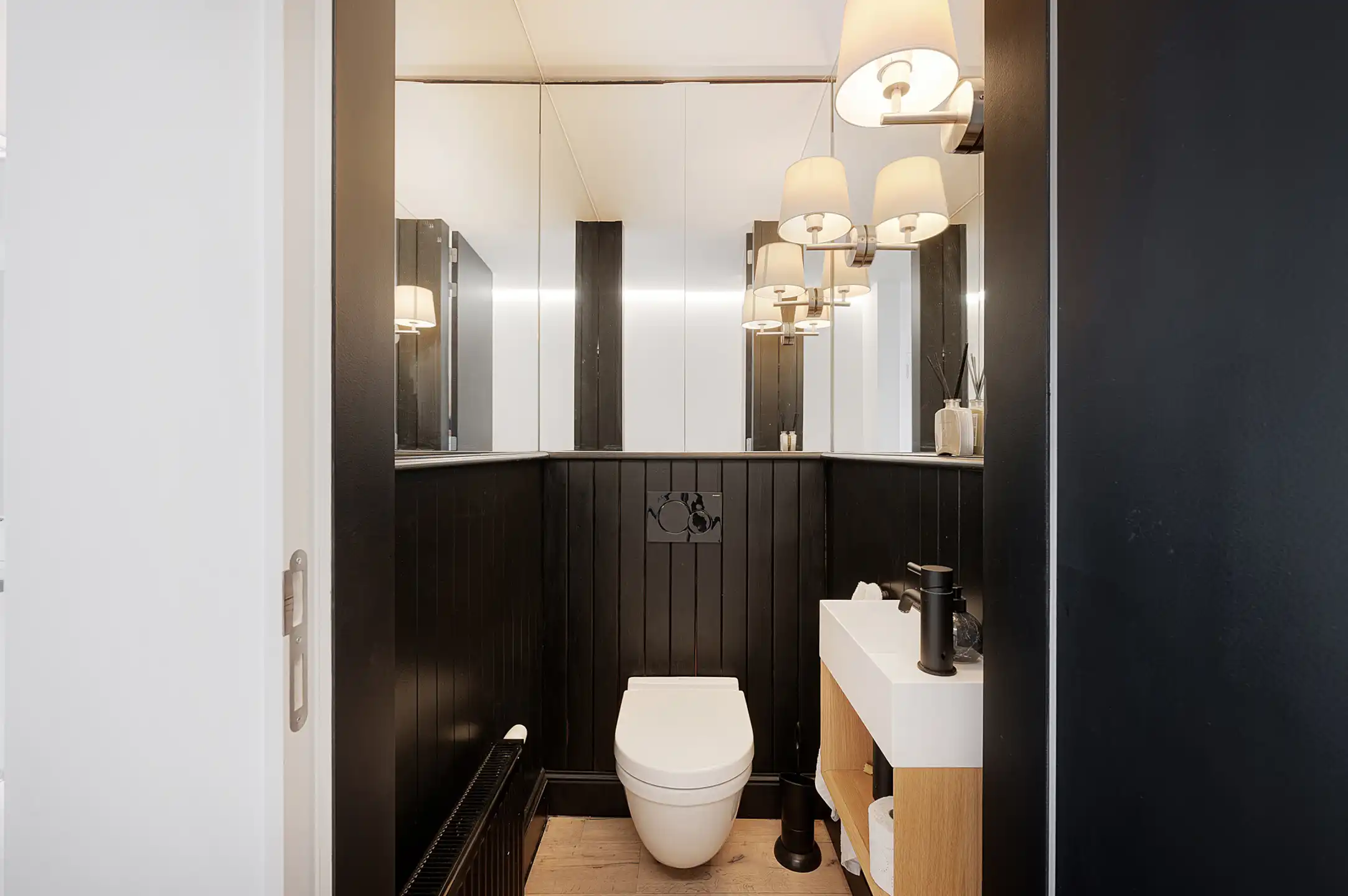 Stijlvol gerenoveerd appartement met frontaal zeezicht   foto 30