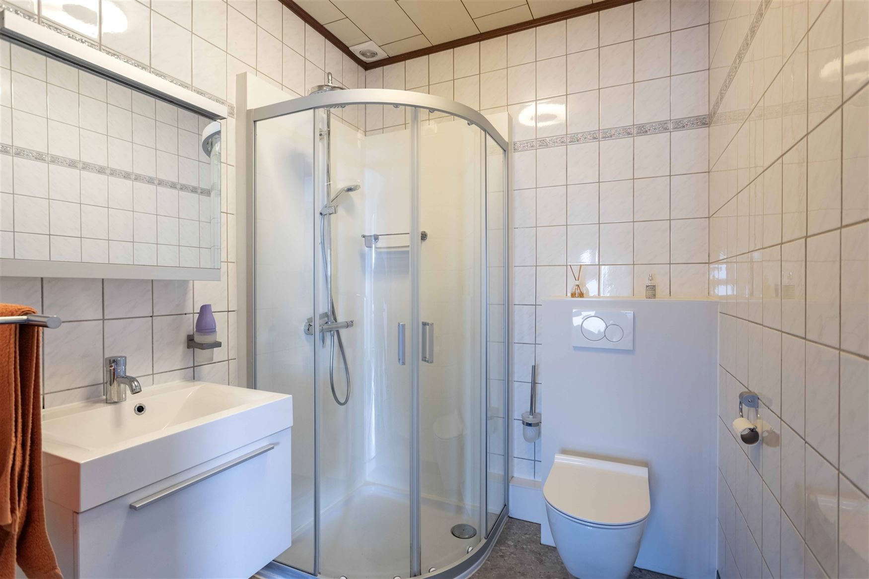 Compact wonen met tuin, garage en potentieel foto 14