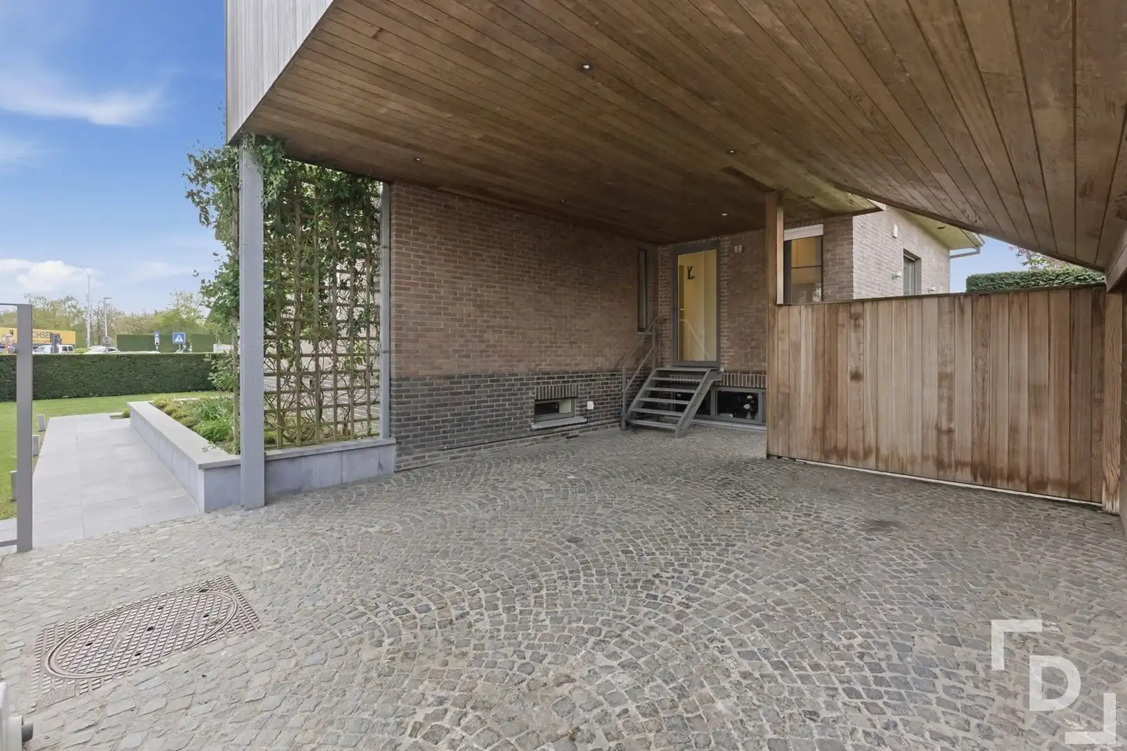 Statige villa met zuidgerichte tuin in Boezinge.  foto 50