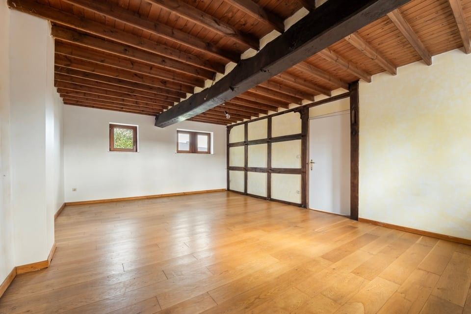 AUTHENTIEKE, STATIGE WONING MET KARAKTER IN HOEPERTINGEN foto 21