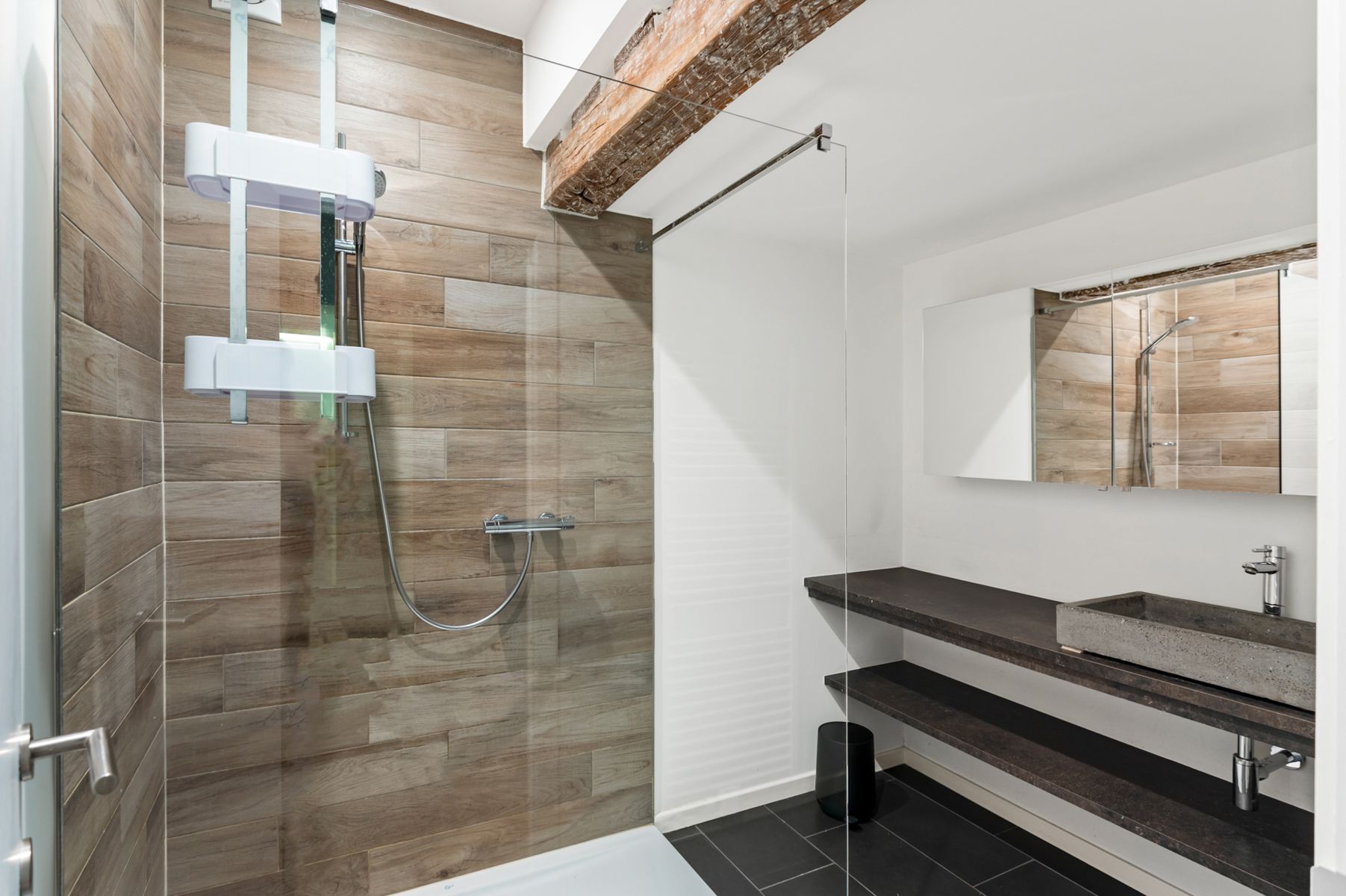 Luxe bemeubelde duplex met terras op het bruisende Zuid foto 8