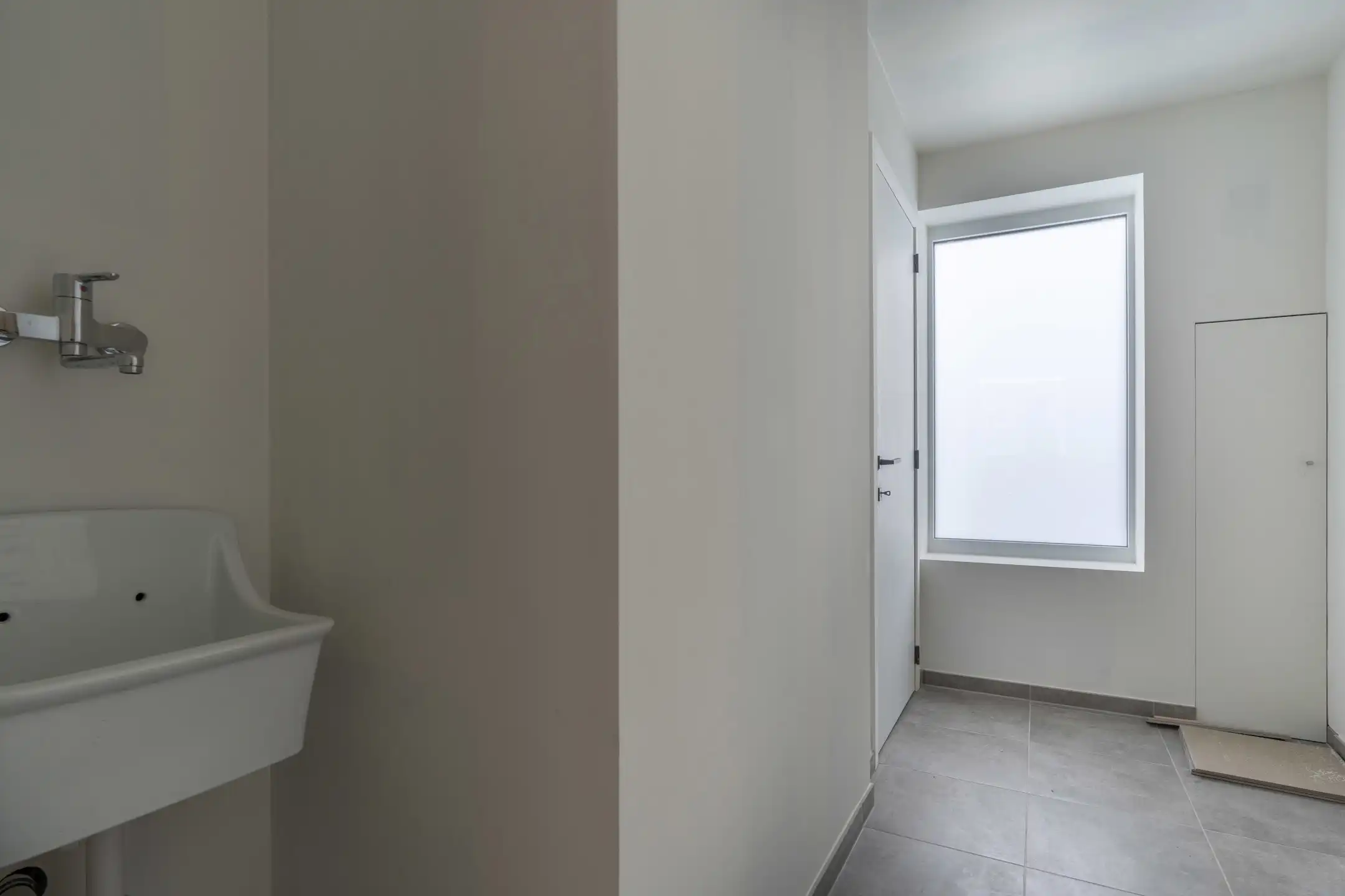 Vernieuwbouwwoning ('26) met 3 slpk op 306 m²met achteringang foto 13