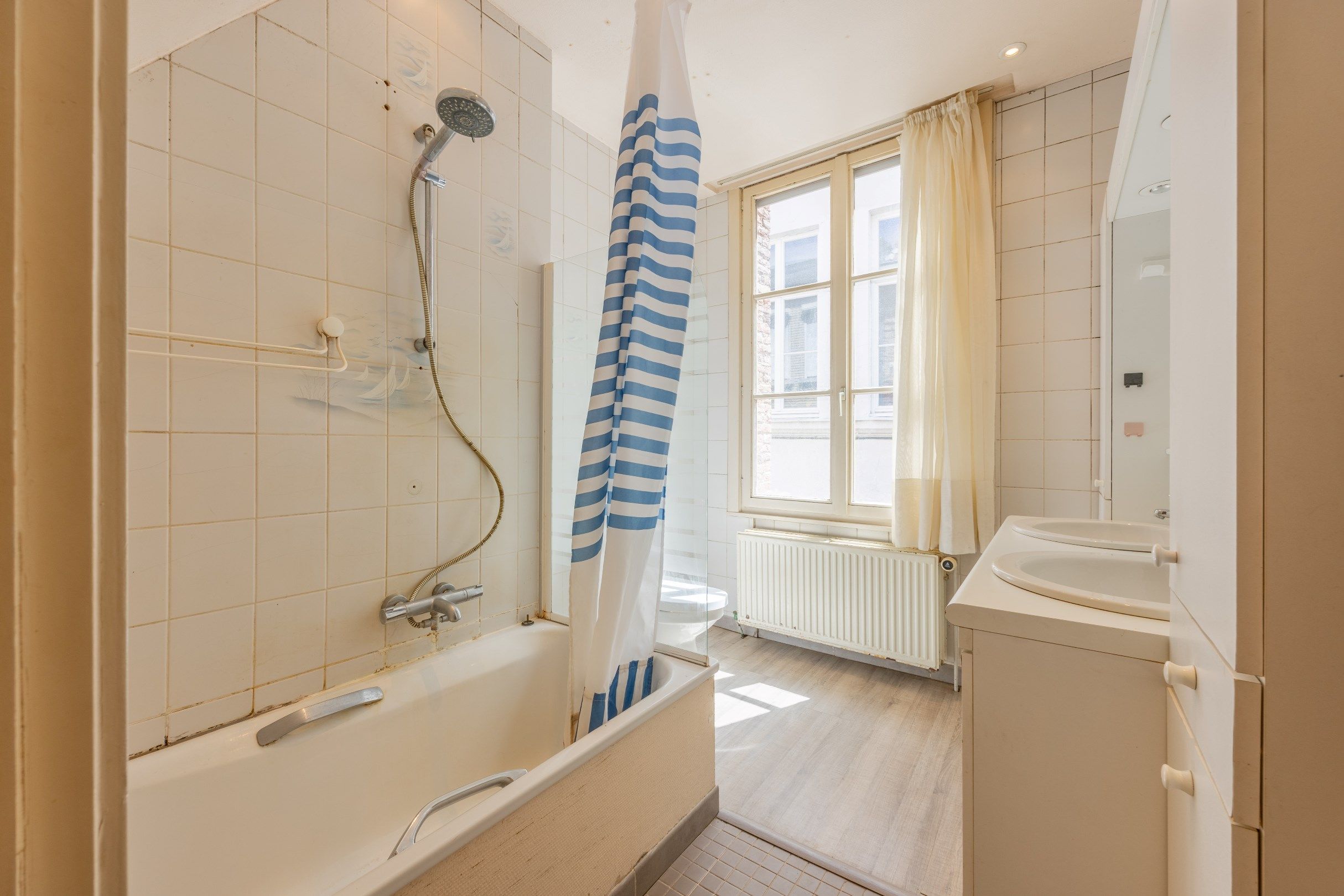 UITZONDERLIJKE WONING OP CENTRALE LIGGING foto 10