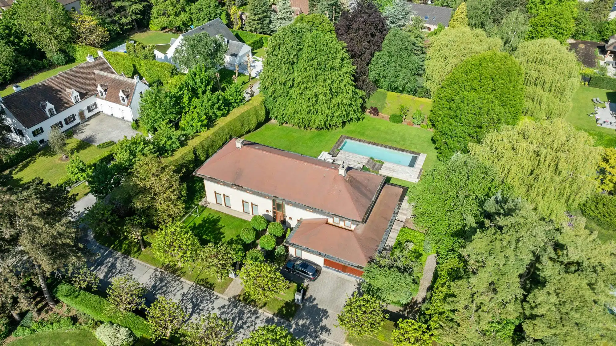 Luxe design villa met zwembad in het prestigieuze Bouchout foto 2