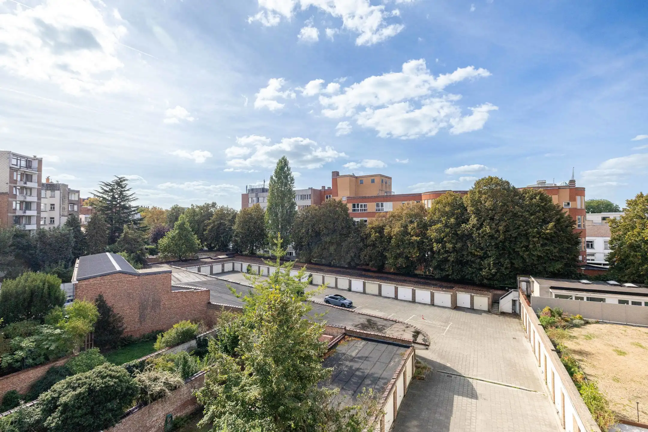 Mooi appt met 3 slpkamers + atelier – Constantin Meunier foto 8