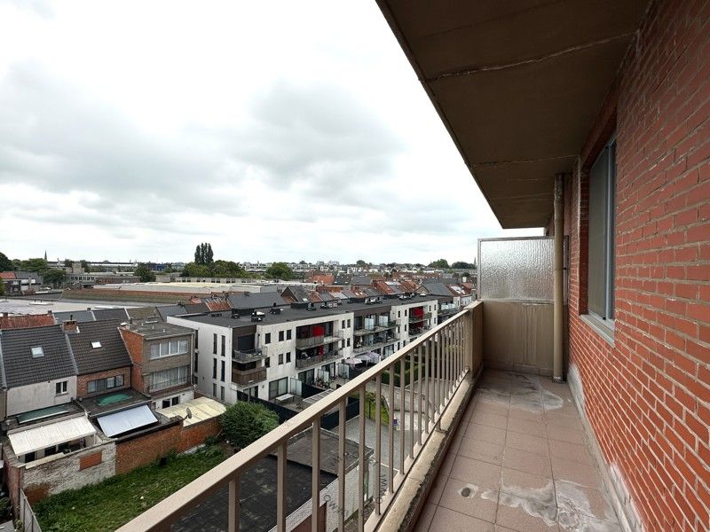 Instapklaar appartement met twee slaapkamers, terras en optionele garagebox in Sint-Niklaas foto 13