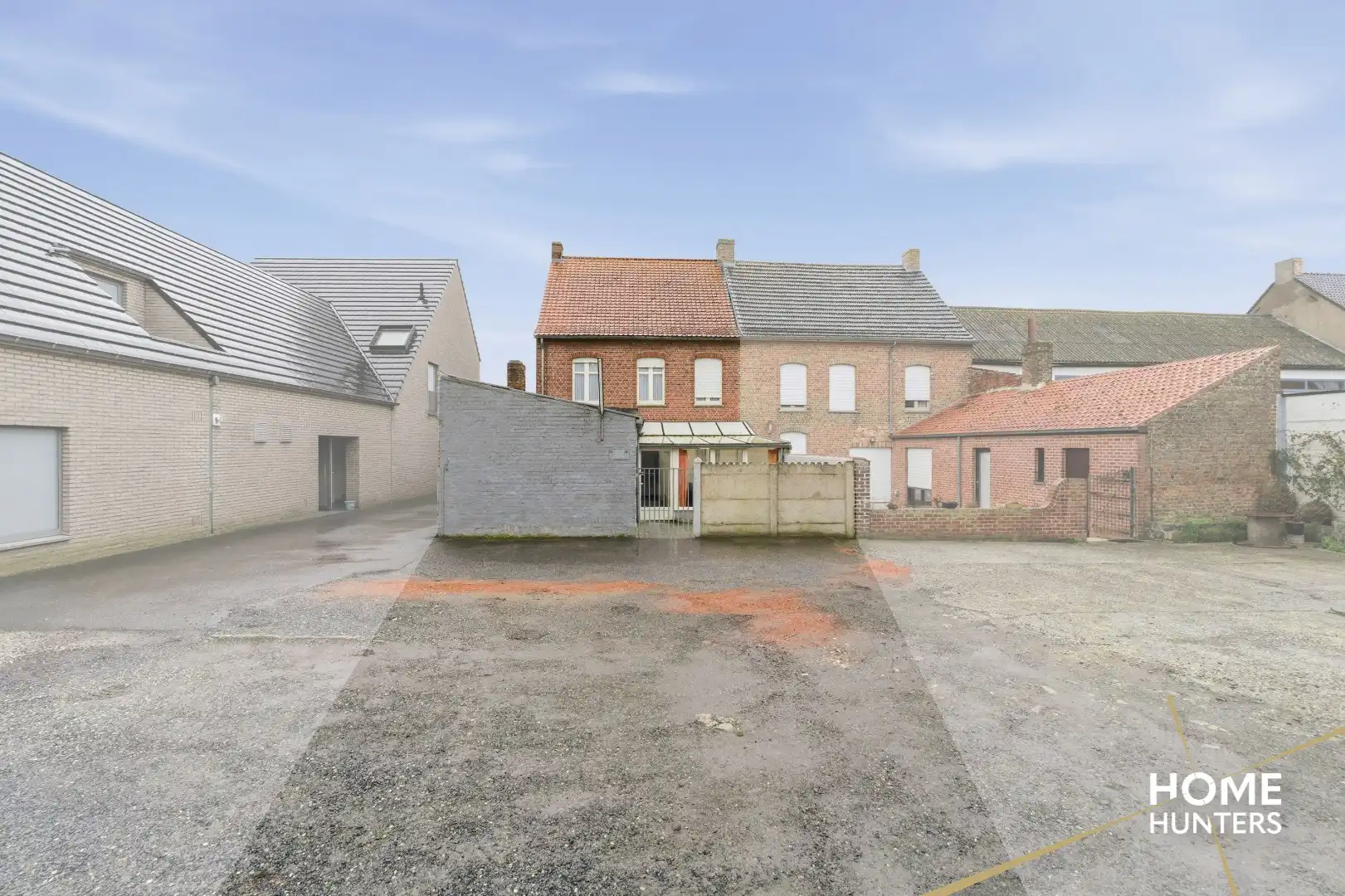 Woning met handelsruimte en garage op 515 m² foto 15