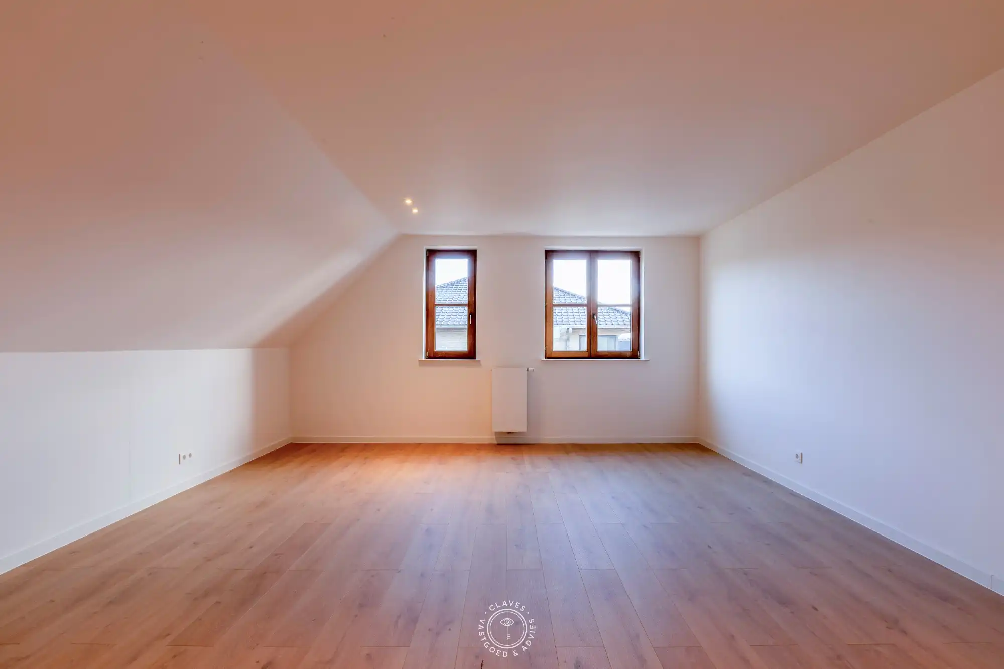 Prachtig gerenoveerde villa met westelijk georiënteerde tuin foto 26