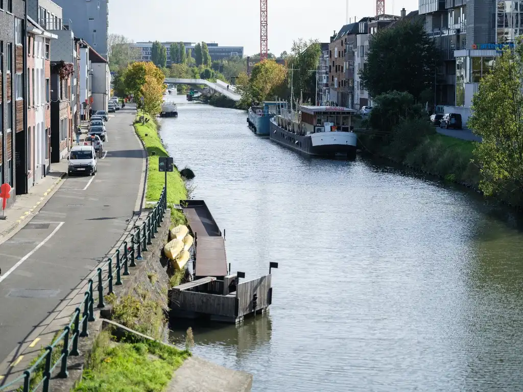 Instapklaar 2-slaapkamer appartement (ca. 100 m² ) op korte fietsafstand van Gent centrum foto 15