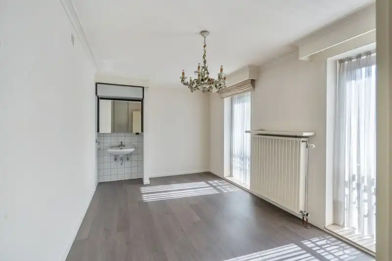 Ruime woning met 3 slaapkamers in het centrum van Kortenaken foto 16