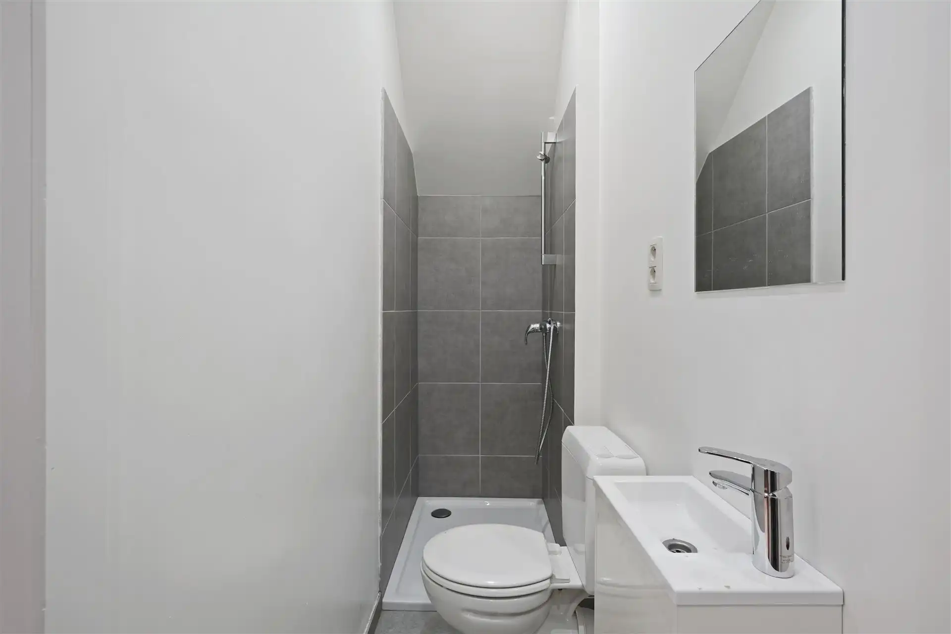 CENTRALE LIGGING / RUIME WONING foto 41