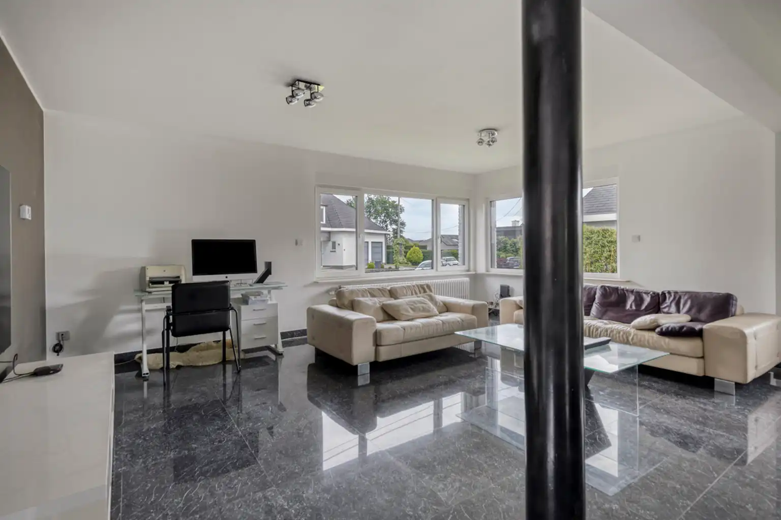 Instapklare woning, voorheen 3 slpk, extra kamers mogelijk foto 6