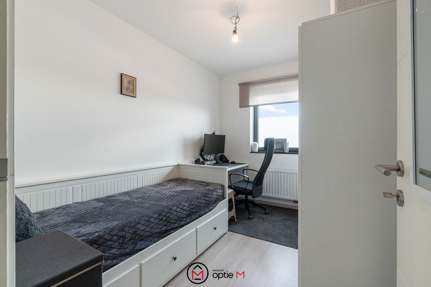 Instapklaar appartement met parking en terras foto 11