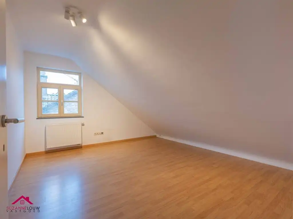 Landelijke vrijstaande woning met tuin foto 35