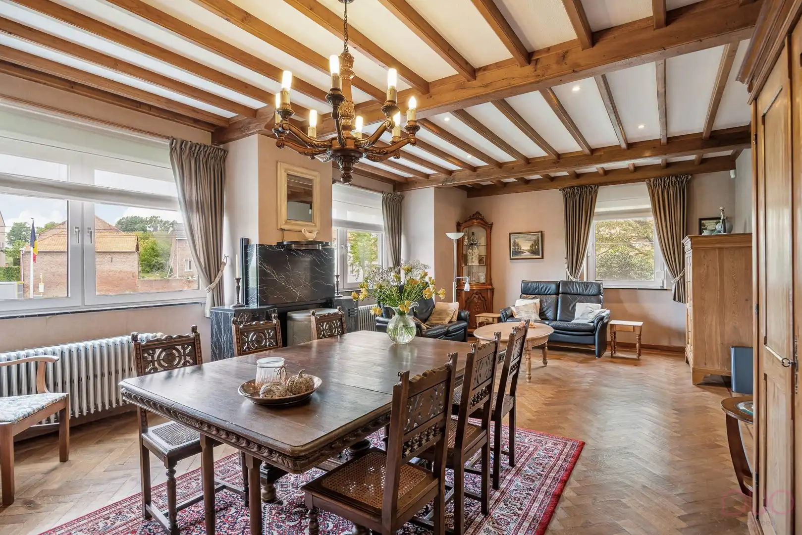 Statige herenwoning met mooie tuin en charmante schuur | 4 slpk + mogelijkheid praktijkruimte foto 7