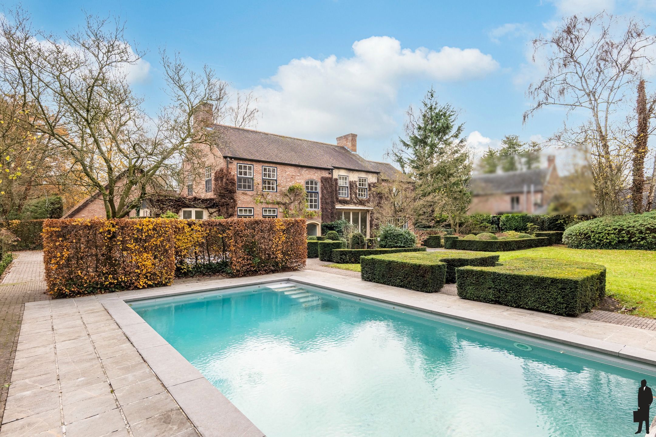 Tijdloze villa op toplocatie foto {{pictureIndex}}