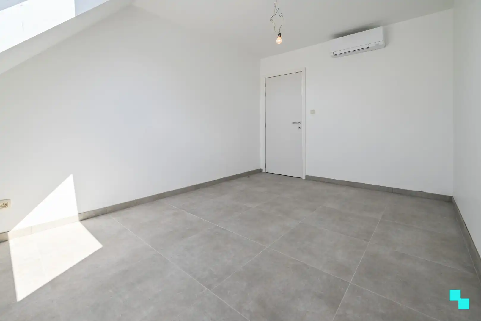 Riante nieuwbouwwoning met aangename tuin te Izegem foto 30