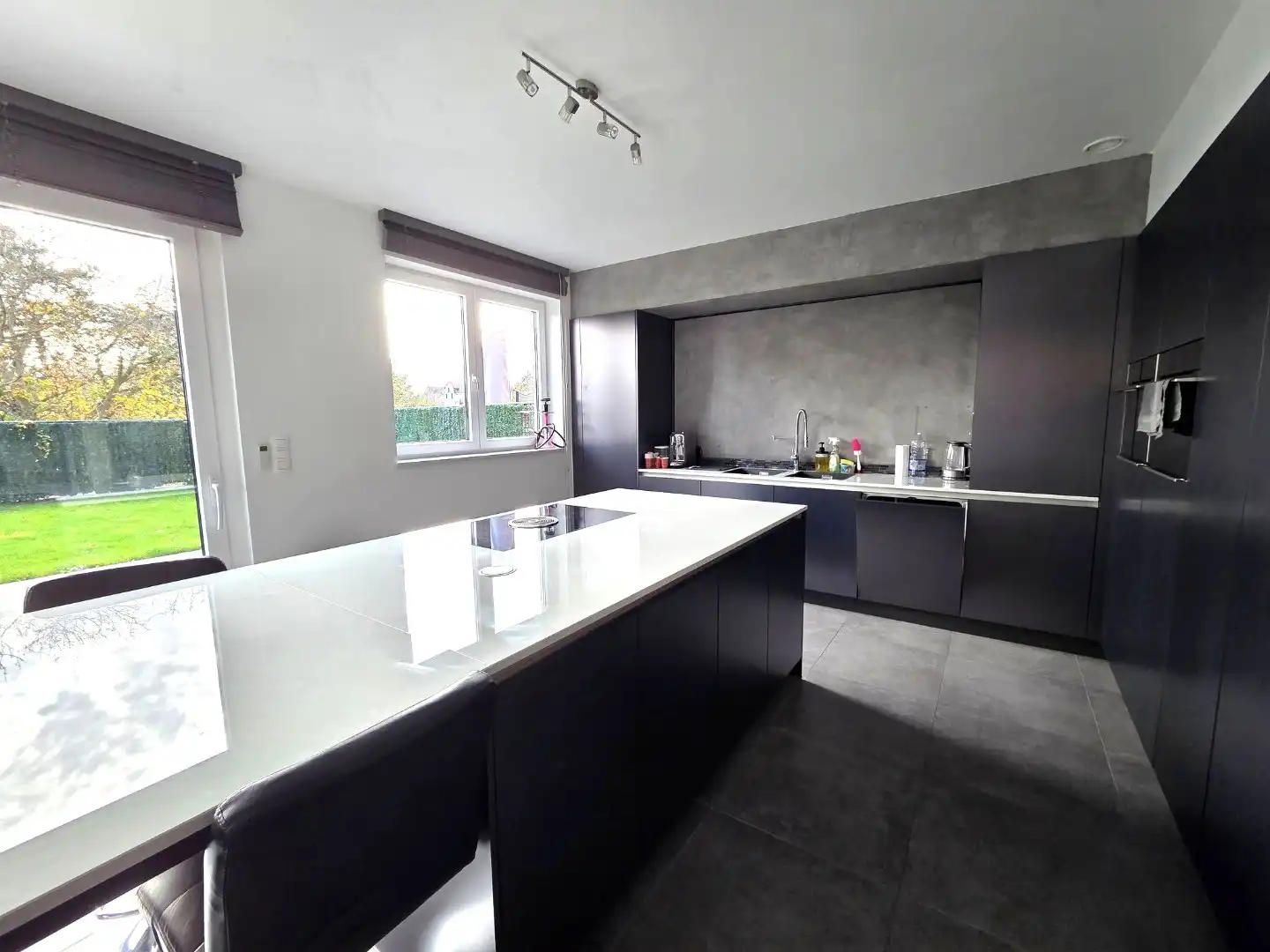 Moderne driegevelwoning met tuin en EPC A in Grimbergen. foto 7