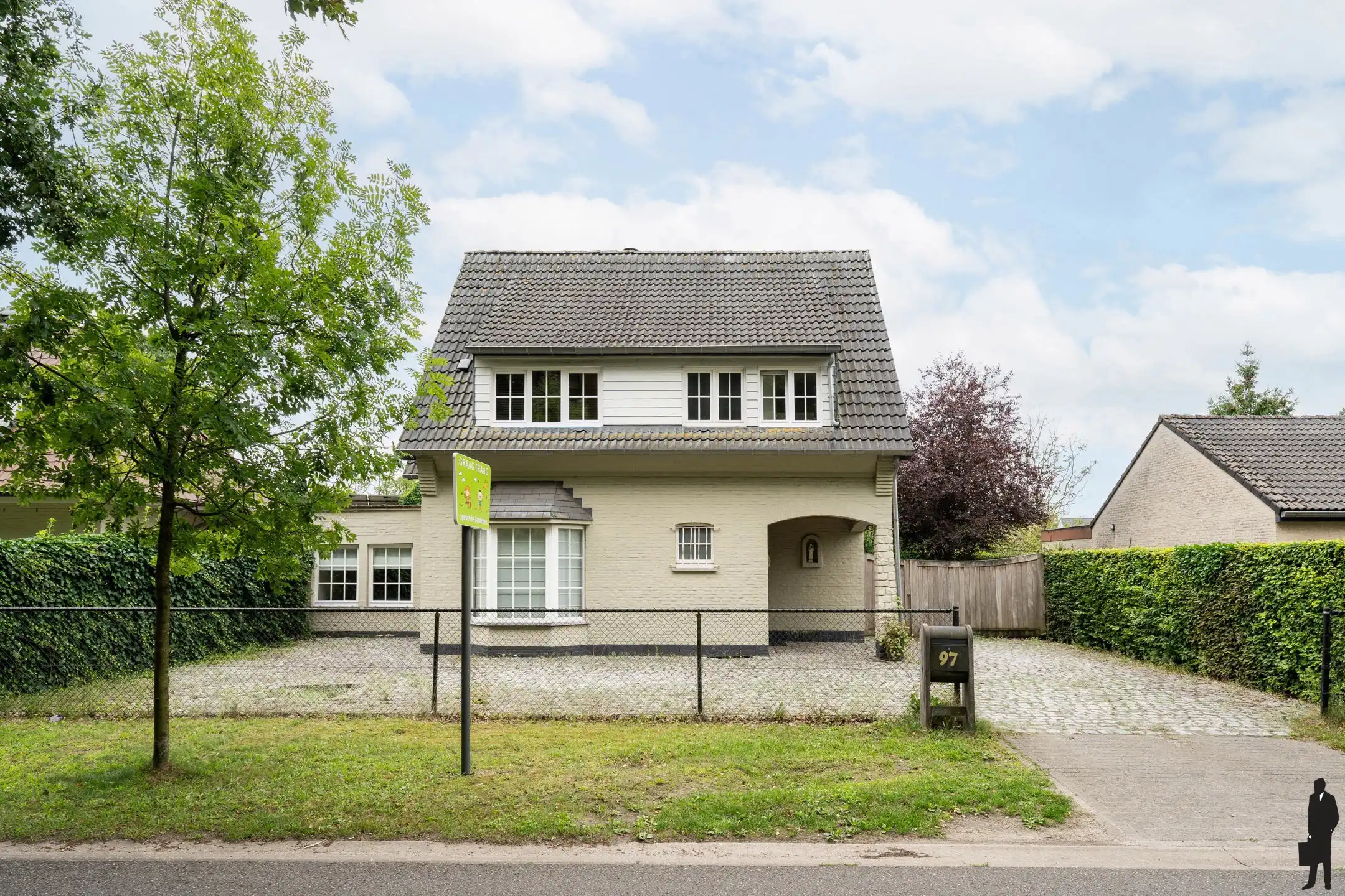 Karaktervolle woning op uitstekende locatie foto 48