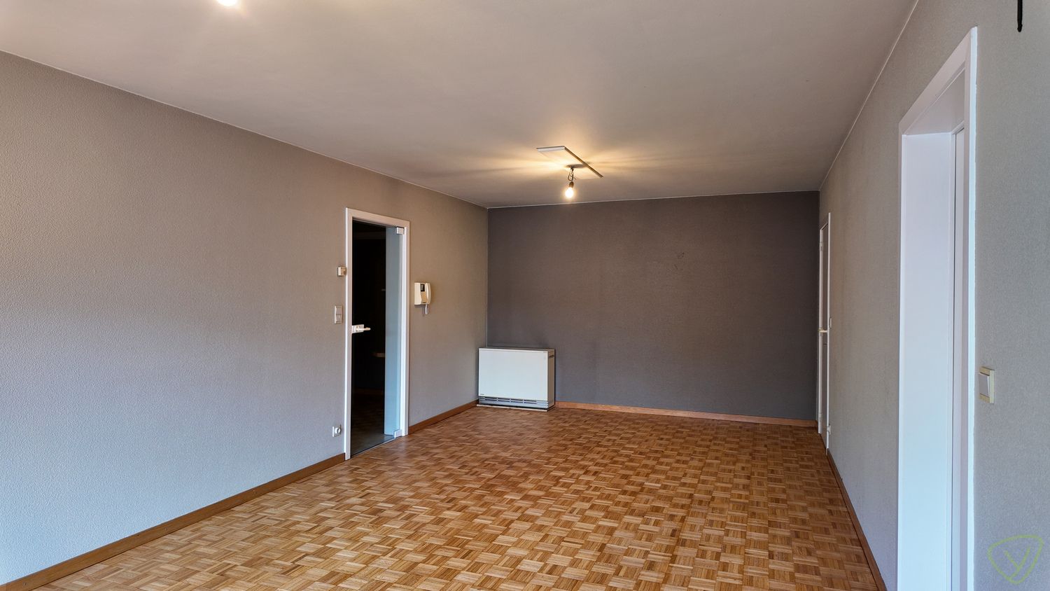 Lichtrijk appartement met terras in de Boelare te Eeklo! foto 5