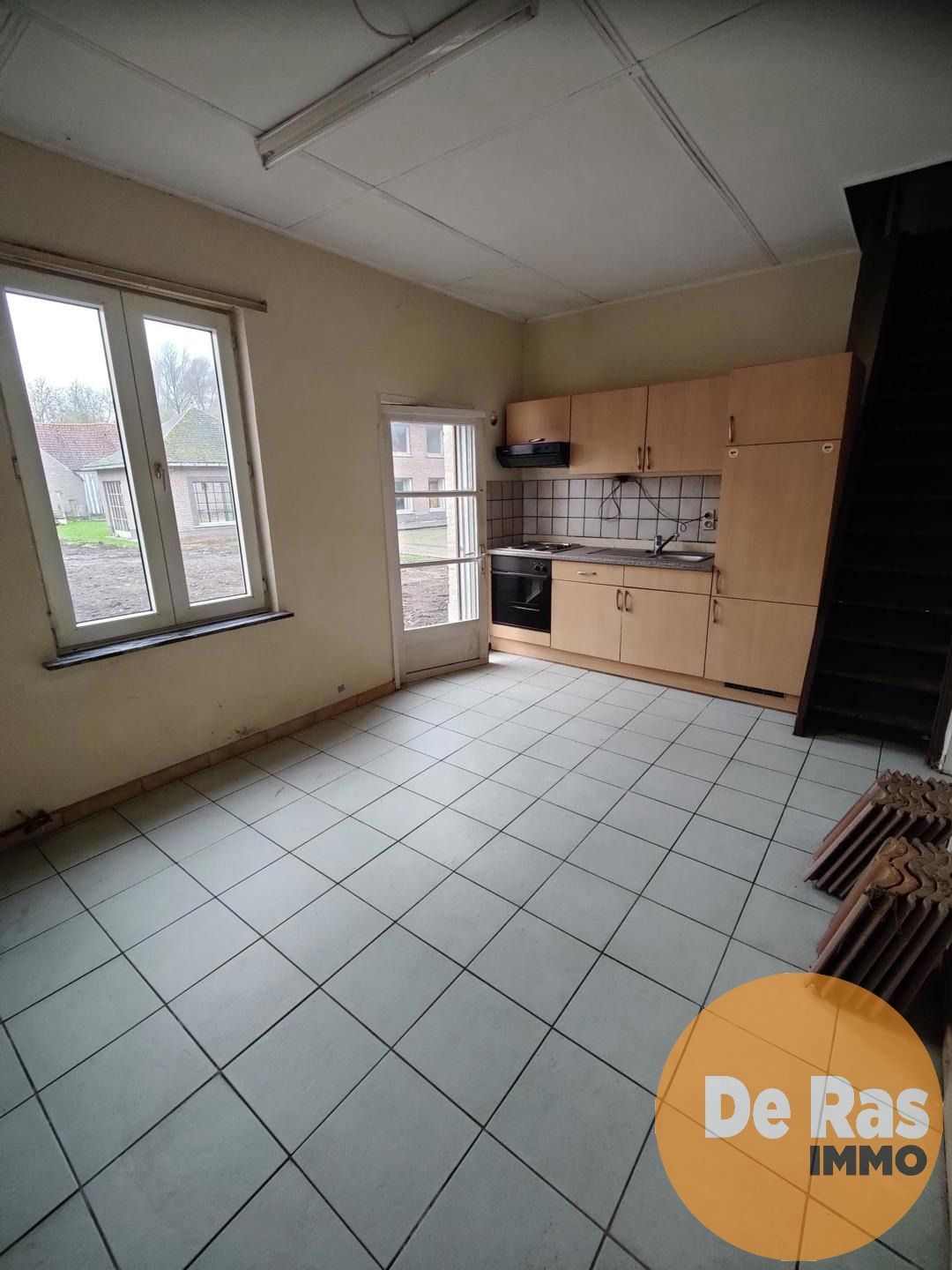  ERPE-MERE - Renovatieproject met 3 slaapkamers en tuin foto 6