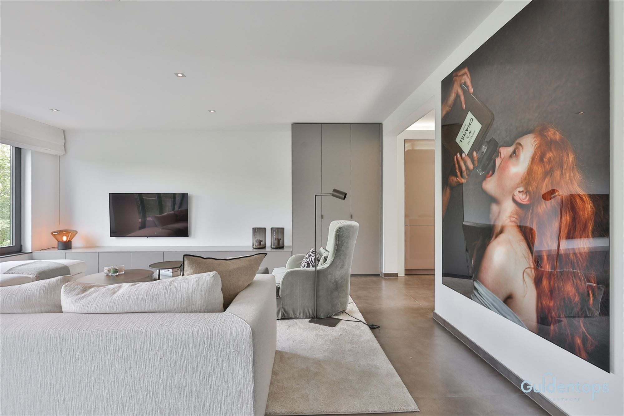 Knap ruim luxueus appartement op absolute toplocatie foto 9